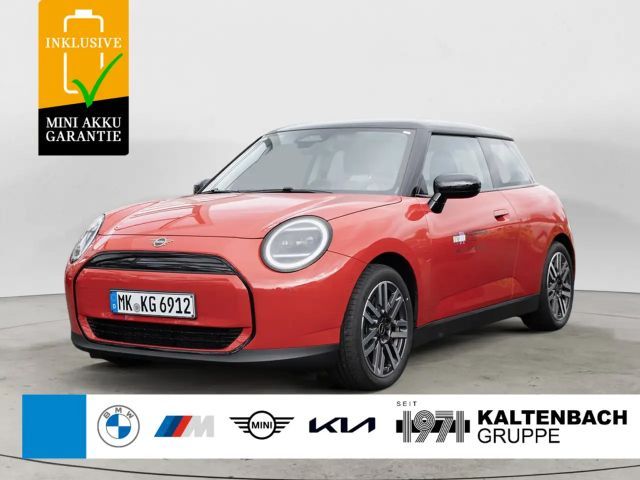MINI Cooper E Classic Trim HUD LED NAVI SHZ PDC 2025 Elektrisch