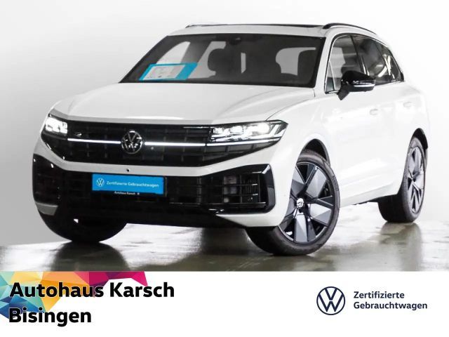 Volkswagen Touareg R V6 3.0 TSI AT eHybrid 4Motion AHK, PANO 2024 Hybride / Benzine