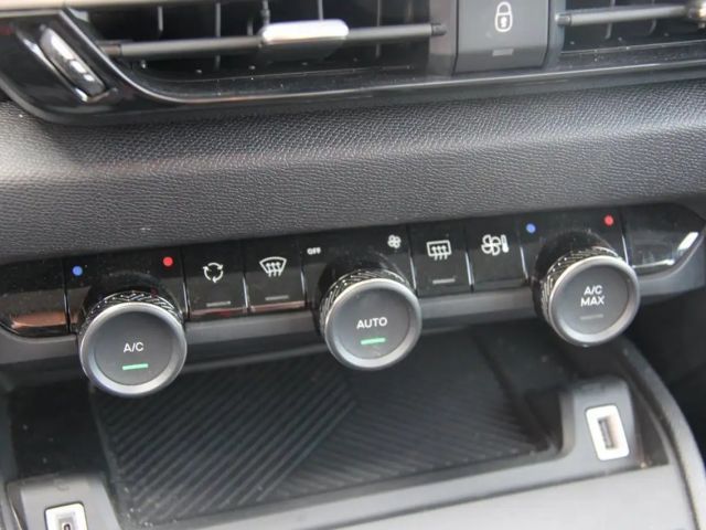 Citroen C4 X