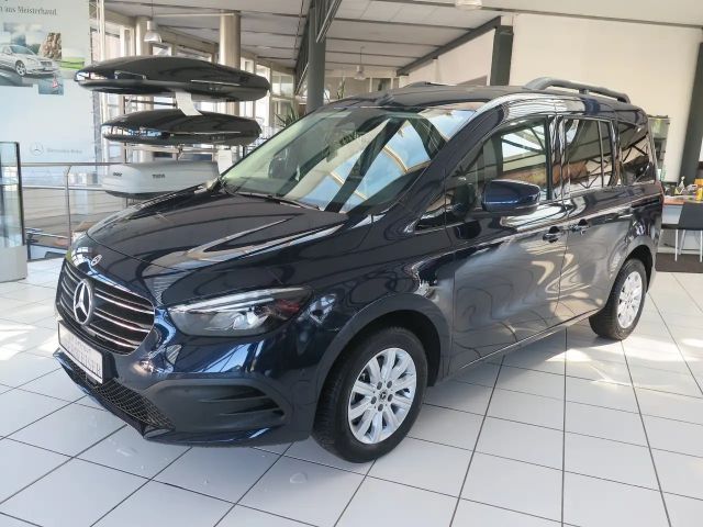 Mercedes-Benz T-Klasse T 180 Edition LED Kamera Navi Ambienteb. Totwinkel 2024 Benzine