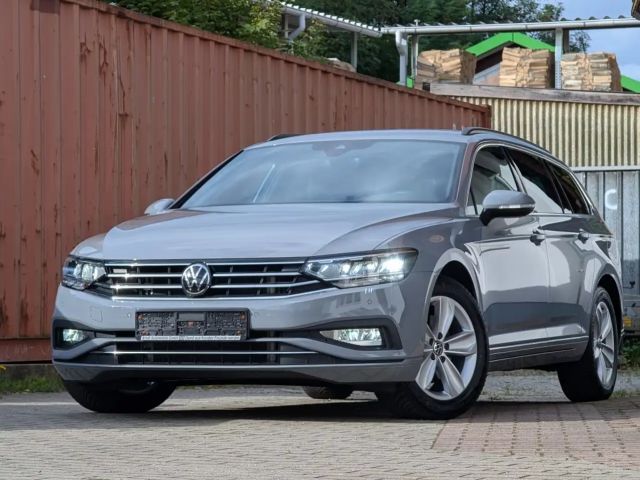 Volkswagen Passat Variant 2.0TDI 200PS DSG Business AHK Keyless LED CARPLAY 2023 Diesel