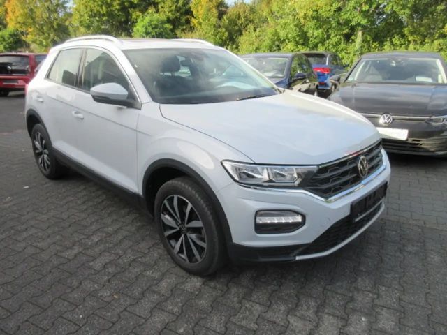Volkswagen T-Roc Style 2.0 TDI NAVI PANORAMA KAMERA CLIMATRONIC ALU APS SITZHEIZUNG 2022 Diesel