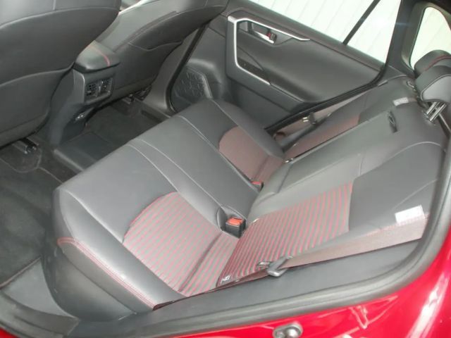 Suzuki Across