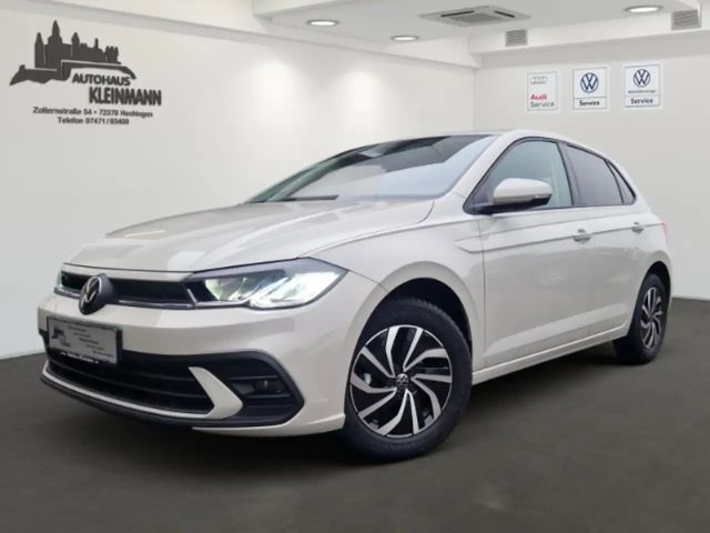Volkswagen Polo Life VI 1.0 TSI EU6e Life,LED, ALU,Kamera,APP Conn 2025 Benzine
