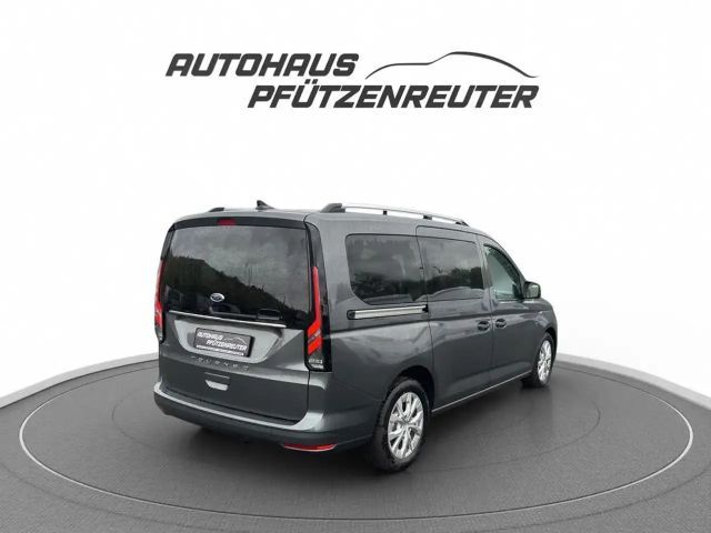 Ford Grand Tourneo