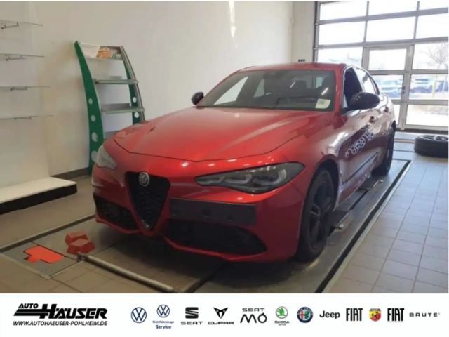 Alfa Romeo Giulia 2023 Benzine