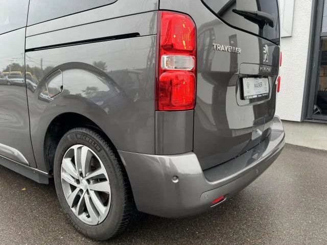 Peugeot Traveller
