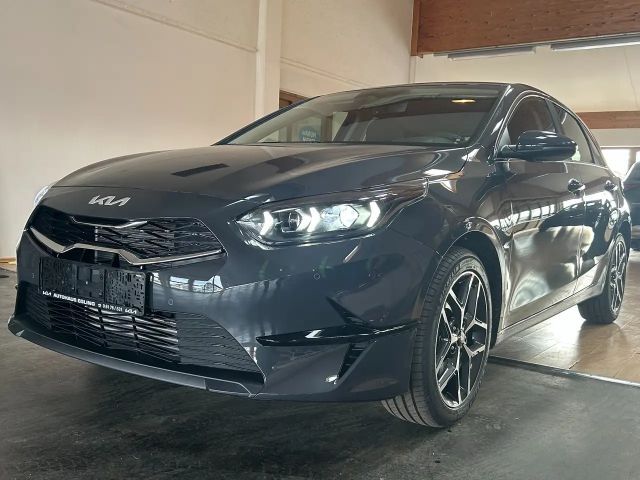 Kia Ceed / cee'd