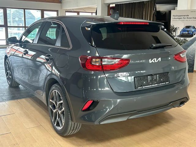 Kia Ceed / cee'd