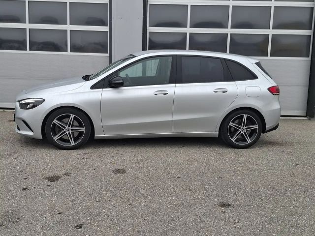 Mercedes-Benz B 250