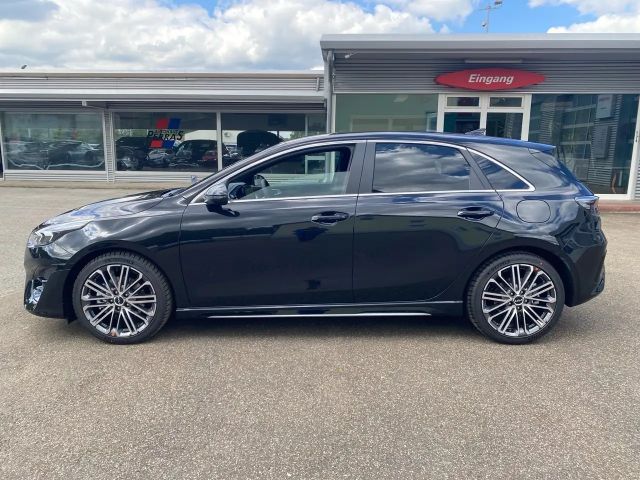 Kia Ceed / cee'd