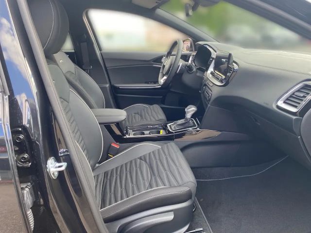 Kia Ceed / cee'd