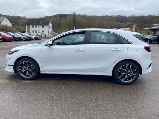 Kia Ceed / cee'd