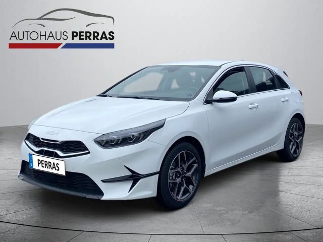 Kia Ceed / cee'd