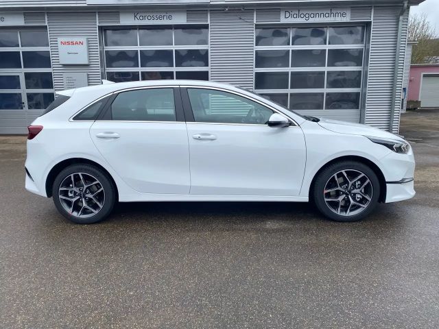 Kia Ceed / cee'd