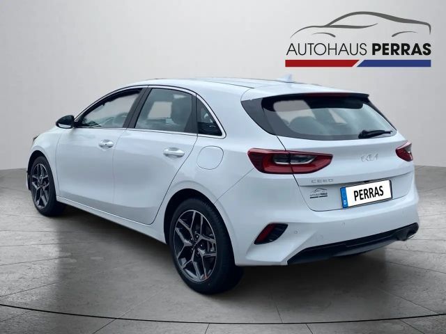 Kia Ceed / cee'd