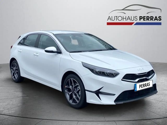 Kia Ceed / cee'd