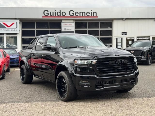 Dodge RAM Laramie Night Premium UMBAU + LPG 2025 LPG