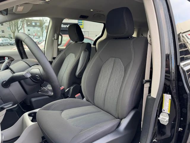 Chrysler Pacifica
