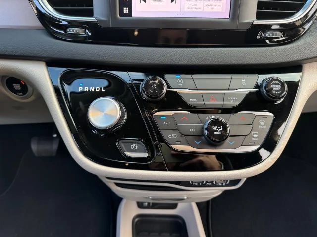 Chrysler Pacifica