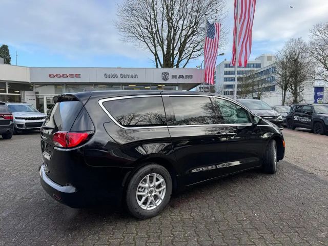 Chrysler Pacifica