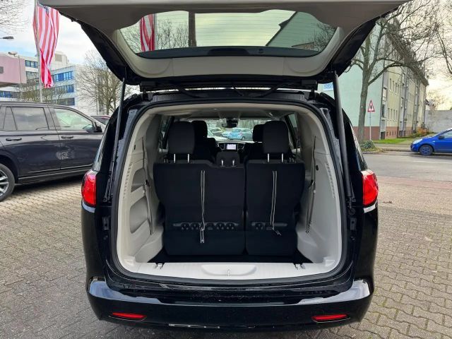 Chrysler Pacifica