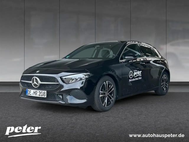 Mercedes-Benz A 180 Kompaktlimousine Progressive Line 2025 Benzine