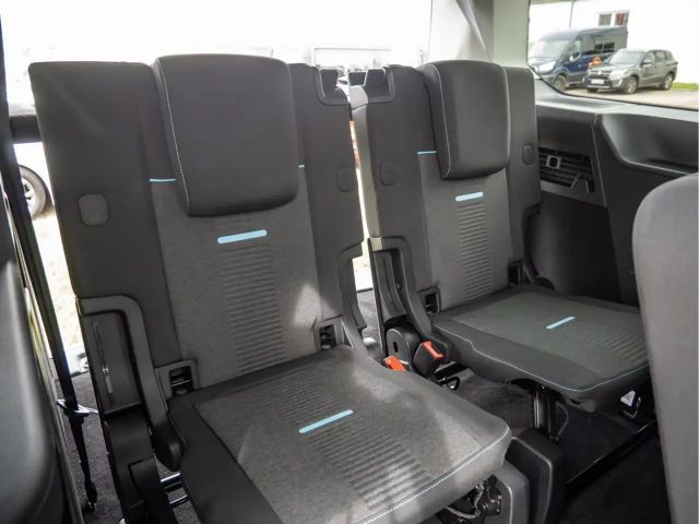 Ford Tourneo