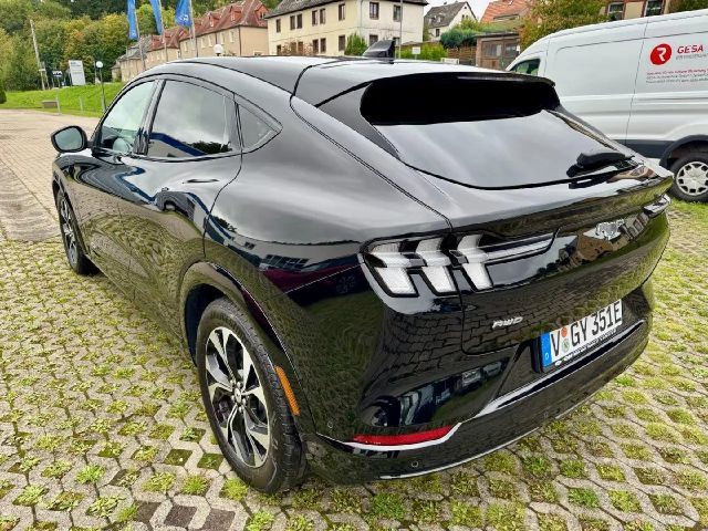 Ford Mustang Mach-E