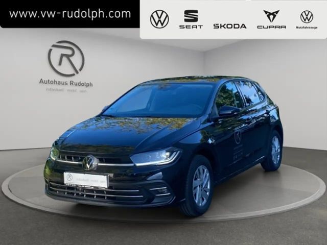 Volkswagen Polo 1.0 TSI Style / Navi LED Einparkhilfe 2024 Benzine