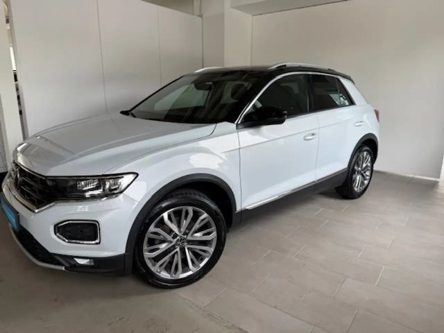 Volkswagen T-Roc Sport 1.5 TSI DSG Navi AHK LED el.Klappe Dig.Cockpit ACC 2020 Benzine