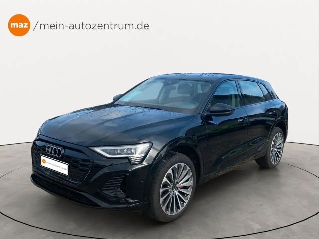 Audi Q8 e-tron 50 quattro S line PANO HUD KAM B&O 2023 Elektrisch