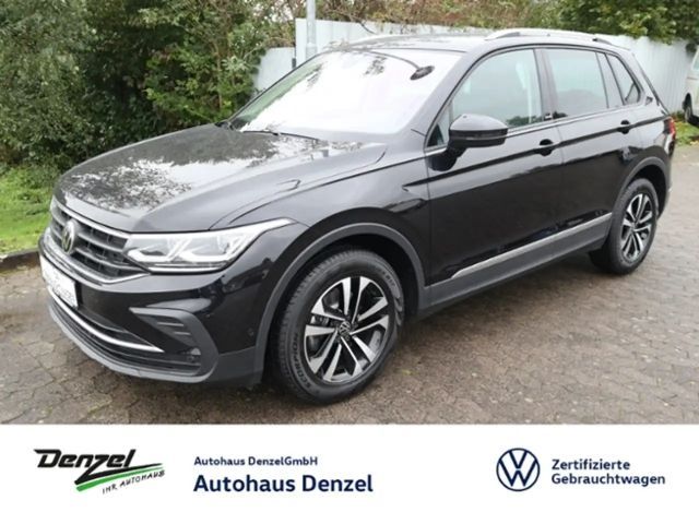 Volkswagen Tiguan "United" 1.5 TSI ACC/IQ.LIGHT/NAV 2020 Benzine