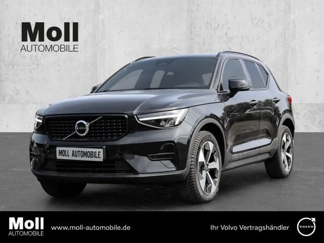 Volvo XC40 Plus Dark 2WD B3 EU6d digitales Cockpit Memory Sit 2023 Benzine