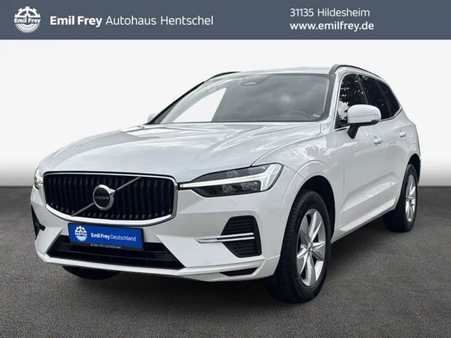 Volvo XC60 XC60 B5 B AWD Core Weiß-Perl SiH GJR Win 2024 Benzine