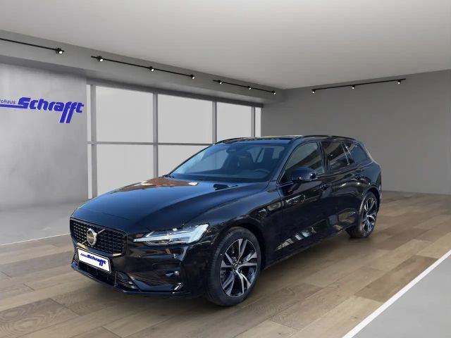 Volvo V60 B4 Mild-Hybrid Plus Dark 2025 Benzine