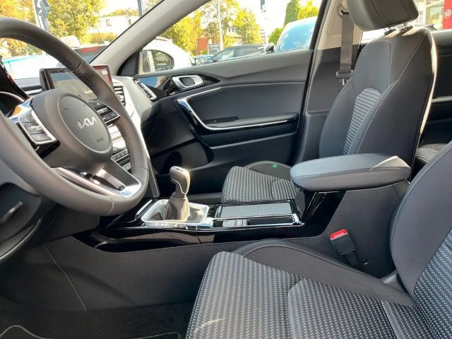 Kia Ceed / cee'd