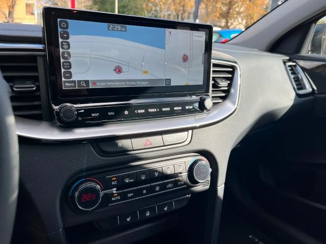 Kia Ceed / cee'd