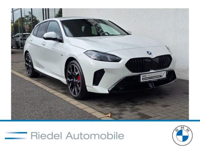 BMW 114 2024 Benzine