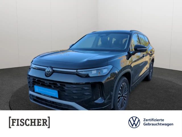 Volkswagen Tayron 1.5 eTSI DSG Life Matrix AHK Navi 360° ACC 7-Sitze 2025 Benzine