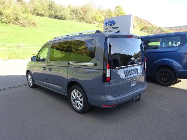 Ford Grand Tourneo