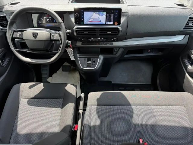 Peugeot Traveller