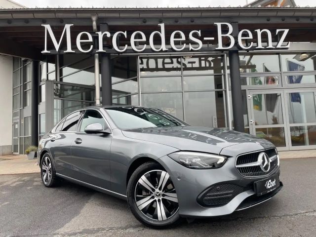 Mercedes-Benz C 180 AVANTGARDE R-Kamera+AHK+TOTW+Ambiente 2024 Benzine