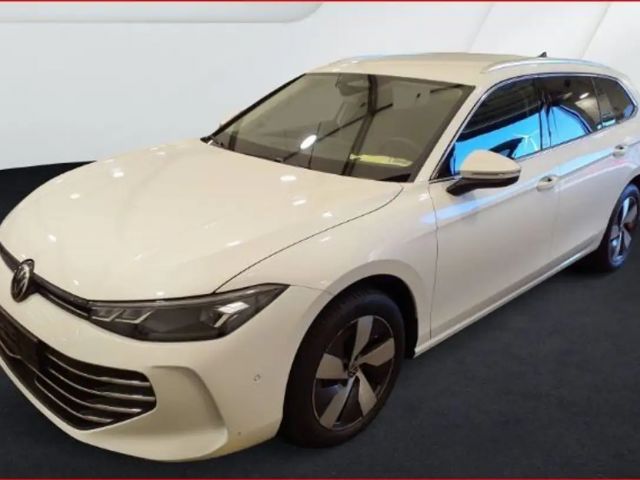 Volkswagen Passat Variant 1.5 eTSI Business IQ 360 AHK LM17 2024 Benzine