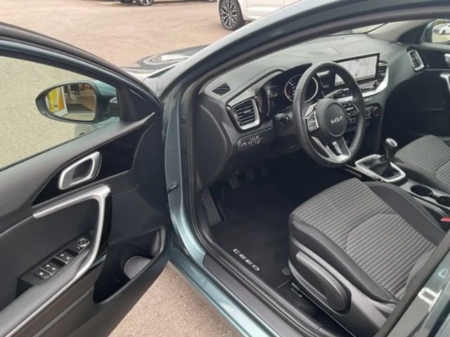 Kia Ceed / cee'd