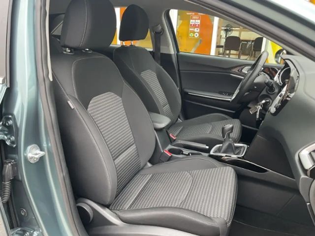 Kia Ceed / cee'd