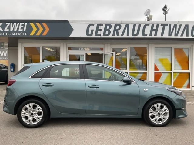 Kia Ceed / cee'd