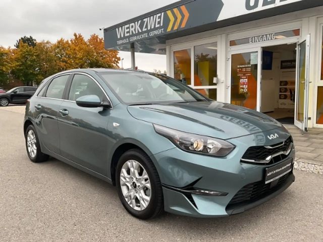 Kia Ceed / cee'd