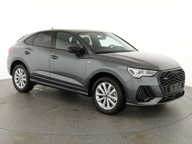 Audi Q3 2025 Benzine