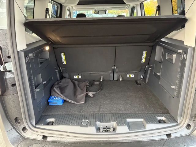 Ford Tourneo Courier